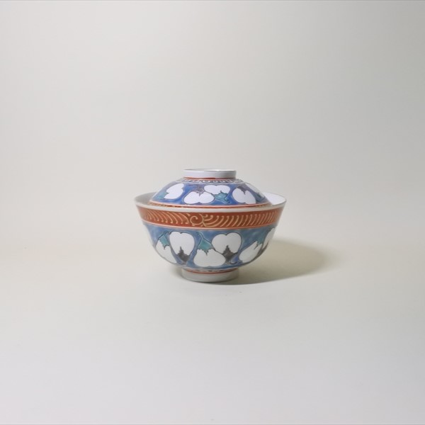 伊万里色絵茄子図蓋物