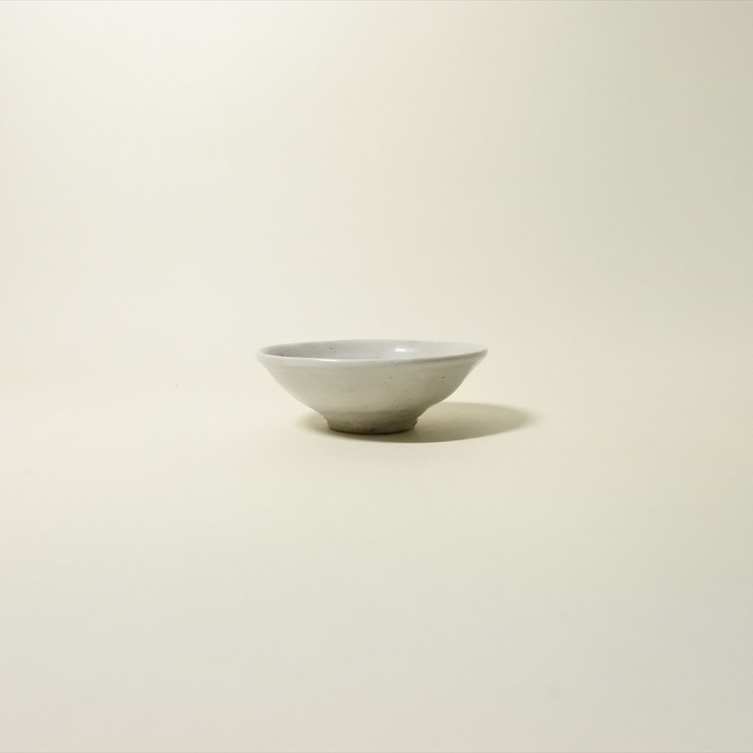 李朝白磁堅手盃