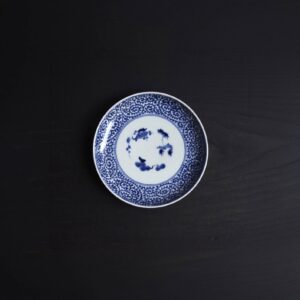 古伊万里染付蛸唐草中皿
